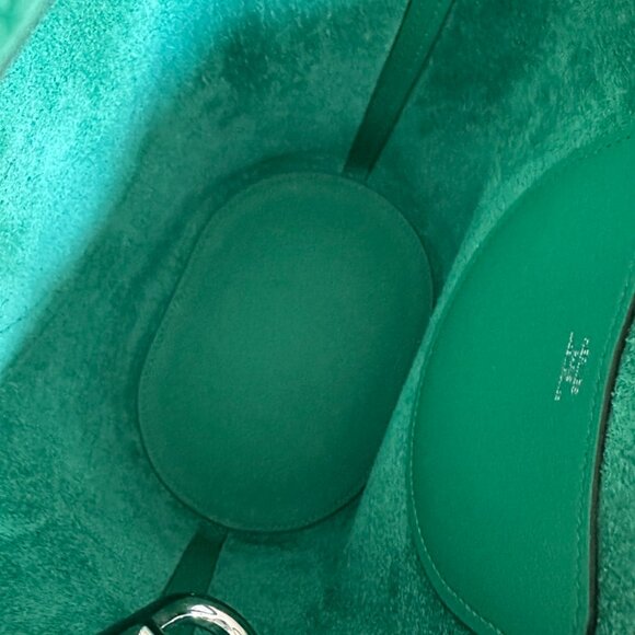 Hermès In the Loop 18 Vert Vertigo Handbag Clemence NEW w Receipt, Authentic - Picture 6 of 16